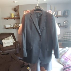 Brooks Brothers 41R grey suit